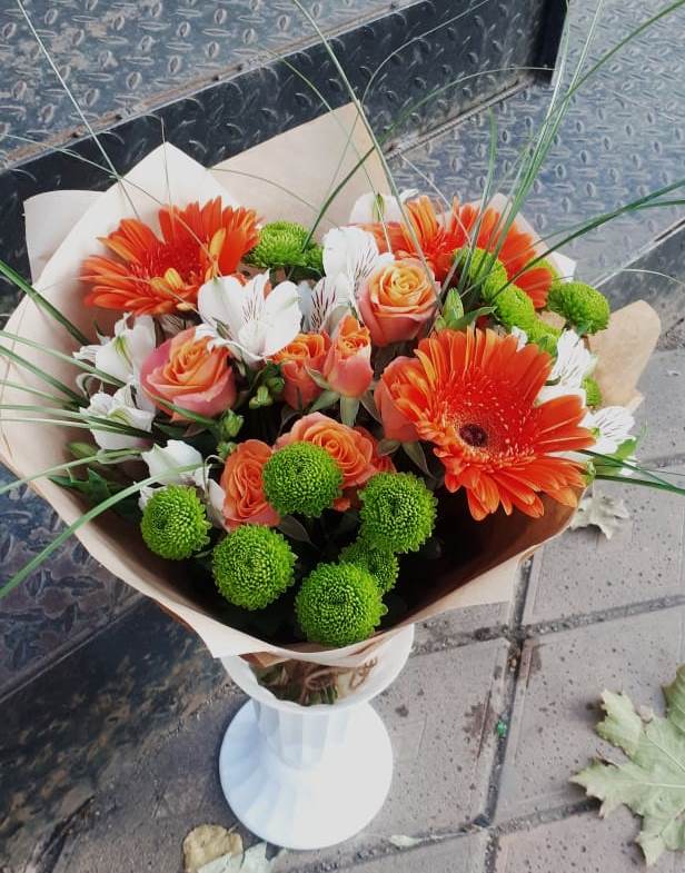 Букет цветов из: Герберы, Хризантемы, Альстромерии и Розы в Болгатищево