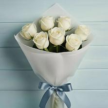 Букет 7 Белых роз Эдлесс Лав в Болгатищево