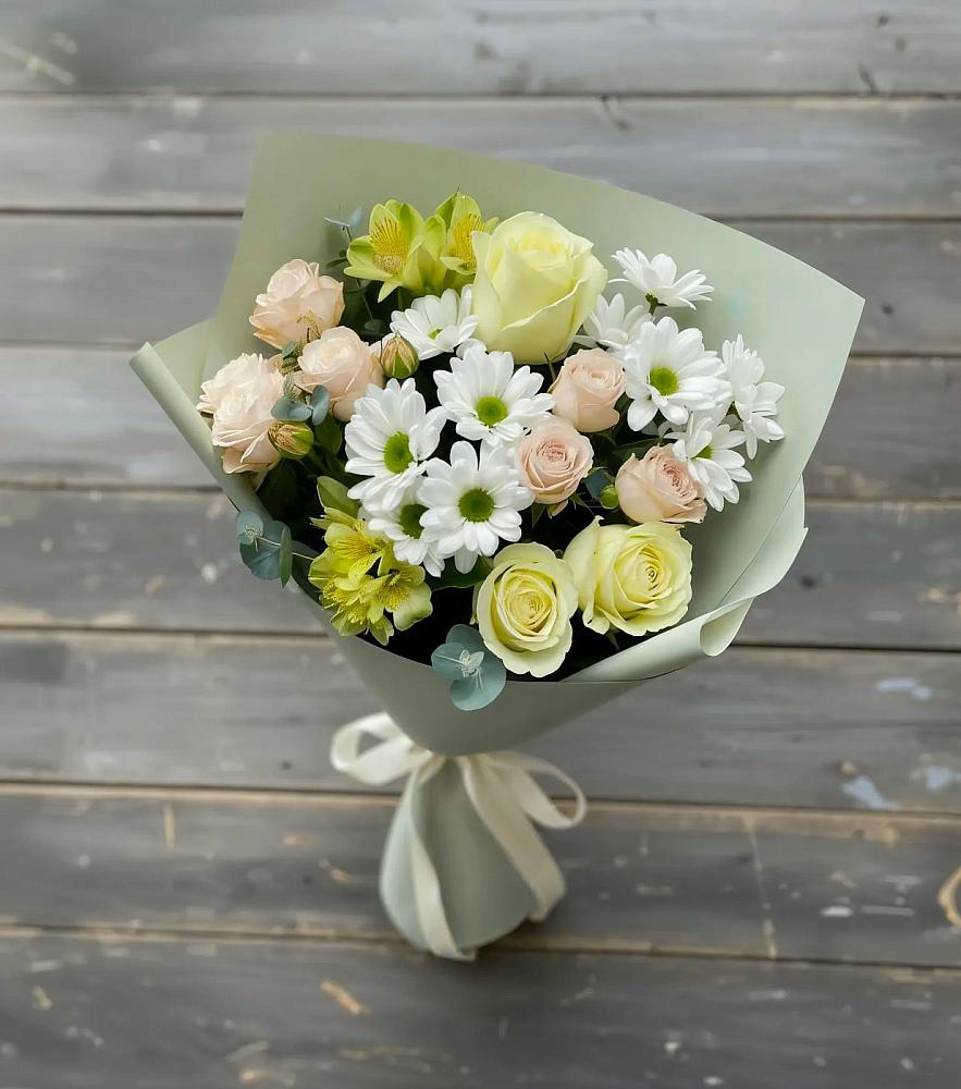 Букет цветов из: Альстромерии, Розы и Хризантемы в Болгатищево