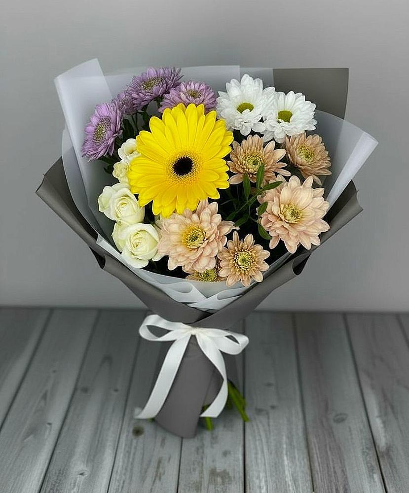Букет цветов из: Розы, Герберы и Хризантемы в Болгатищево