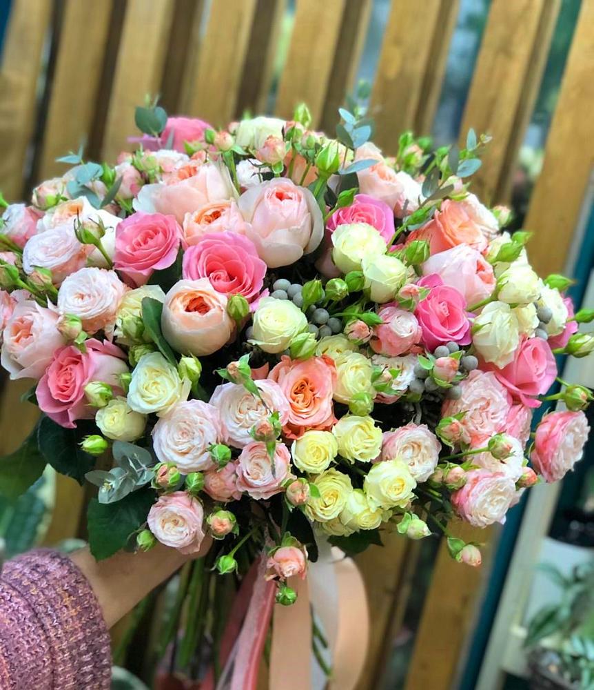 Букет цветов из: Розы в Болгатищево